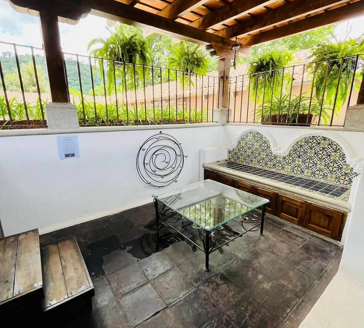 Cozy 2 Bedroom Suite With Jacuzzi In Antigua Guatemala - Prime Location - Ela Suite